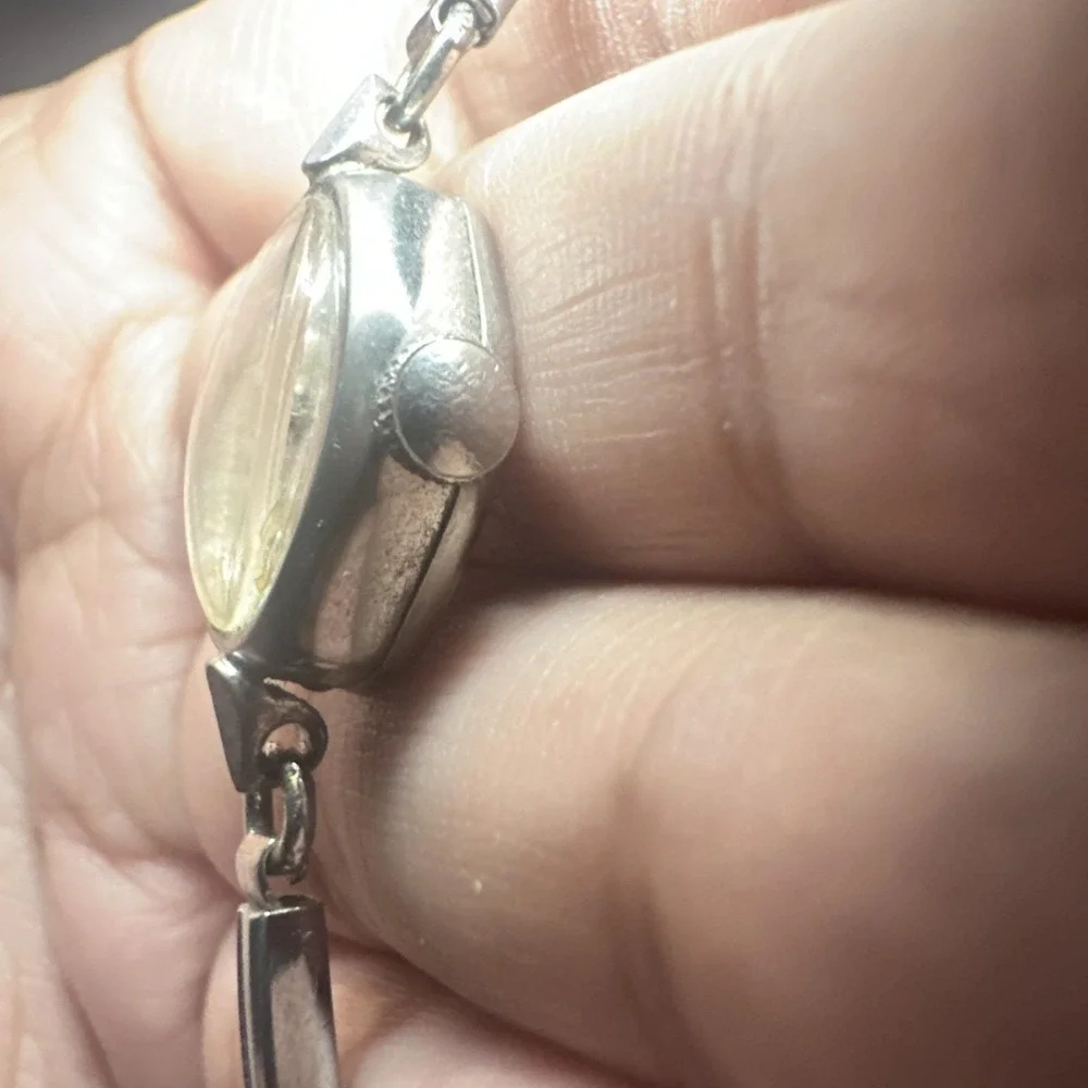 Working Vintage HELBROS Silver 21 jewels Manual Wind Ladies Watch 17mm‎ Fit 6.5